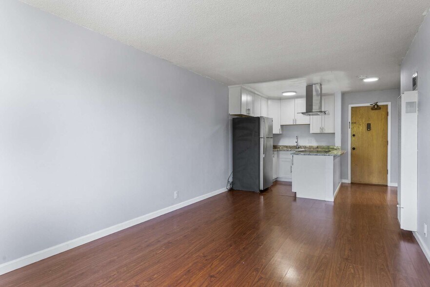 More Photos Of 280 Howland St, Redwood City Apartments For Sale