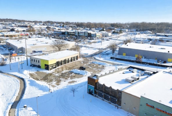 More Photos Of 1406 S Gilbert St, Iowa City General Retail For Sale