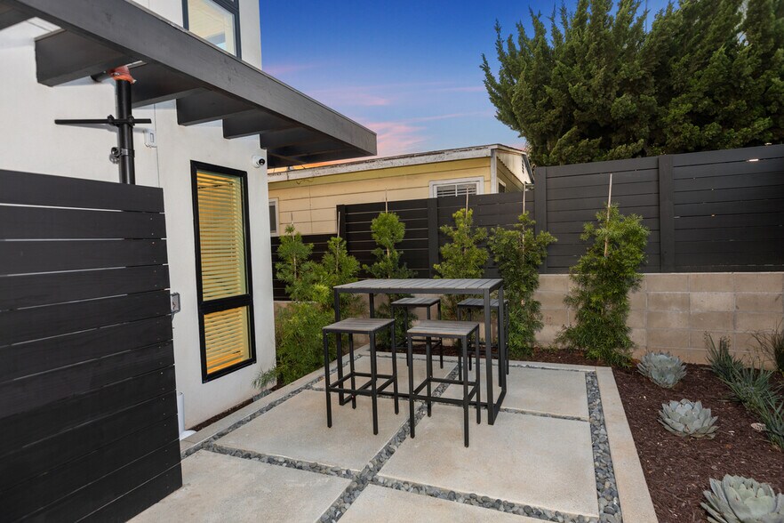 More Photos Of 5727 Lauretta St, San Diego Apartments For Sale