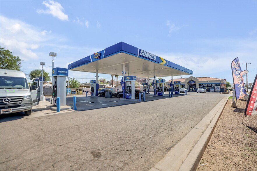 More Photos Of 1033 N 24th Pl, Phoenix Service Station For Sale