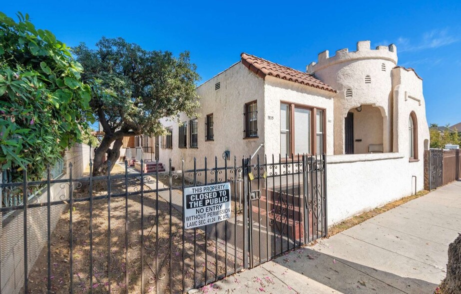 Primary Photo Of 1321 E 48th St, Los Angeles Apartments For Sale