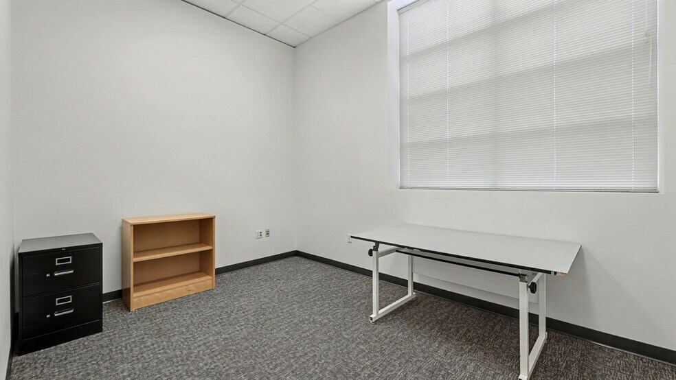 More Photos Of 600 85th St, Seattle Apartments For Lease