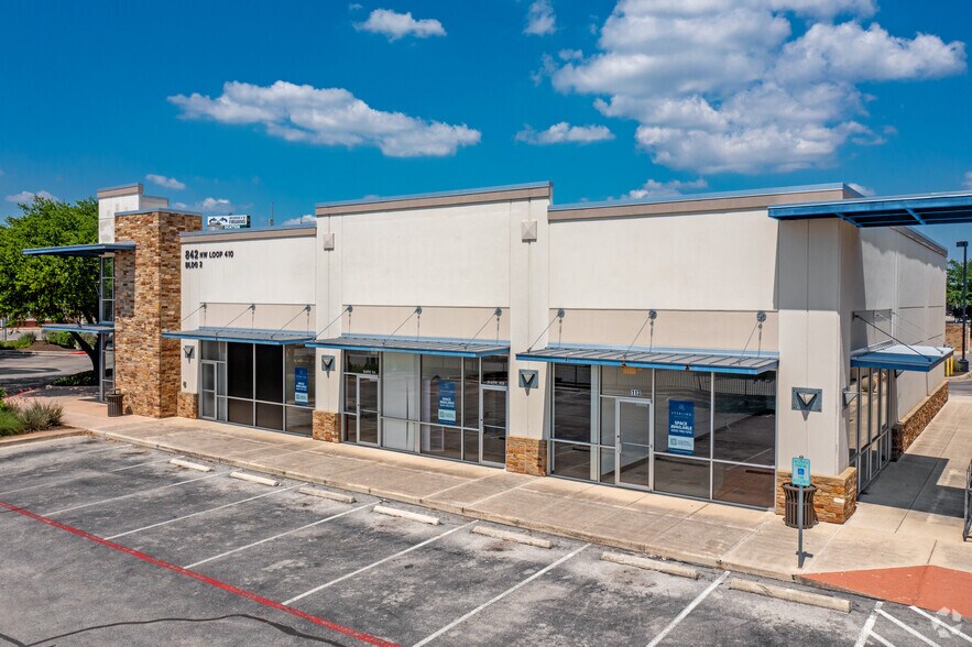 More Photos Of NW Loop 410 @ Blanco Rd, San Antonio Unknown For Lease