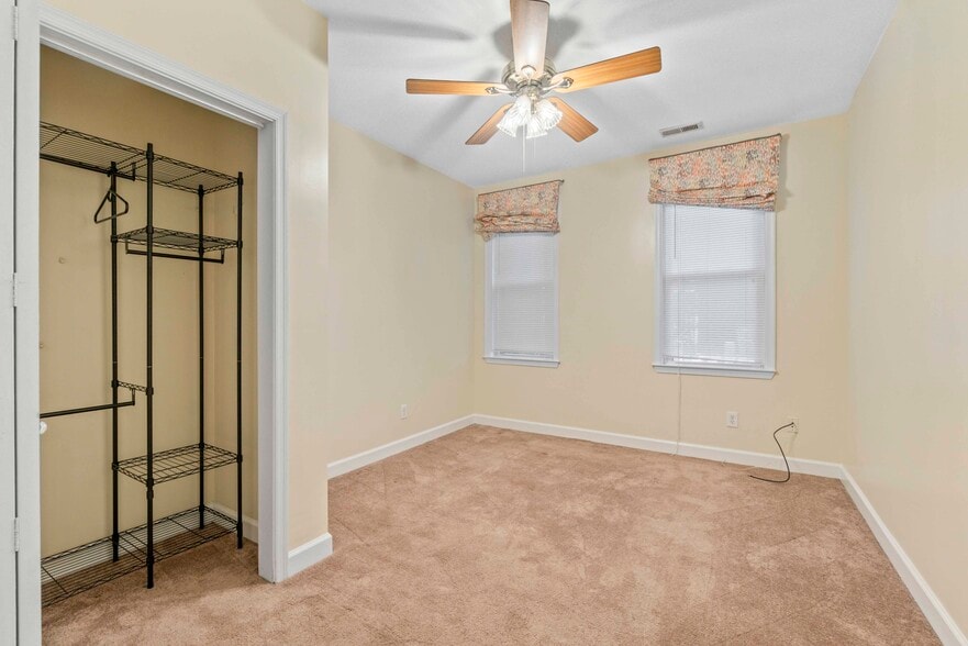 More Photos Of 5011 Roland Ave, Baltimore Apartments For Sale