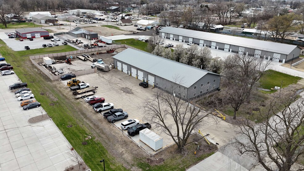 Primary Photo Of 773 NE 47th Pl, Des Moines Warehouse For Sale
