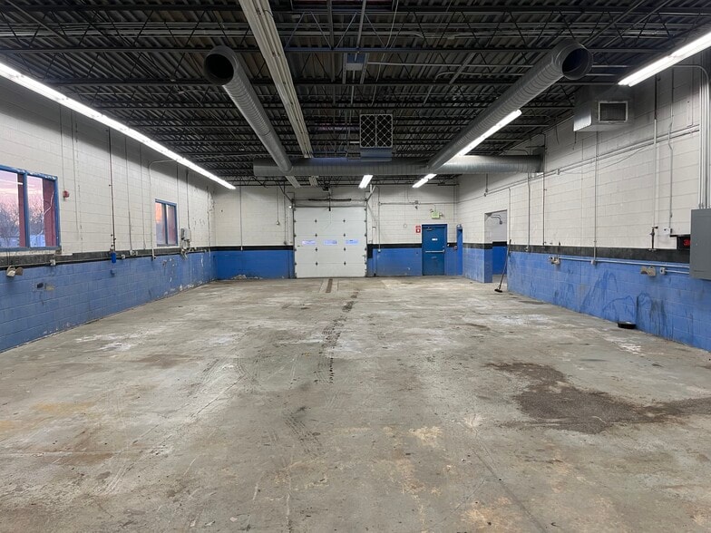 More Photos Of 51 Aster St, West Warwick Manufacturing For Sale