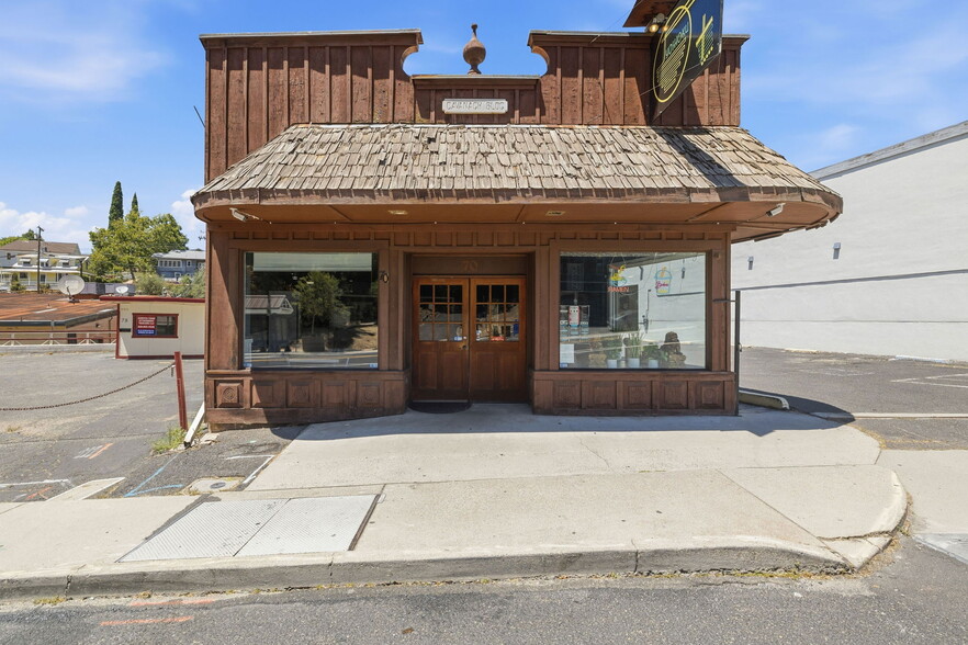 More Photos Of 64 W Stockton St, Sonora Restaurant For Sale