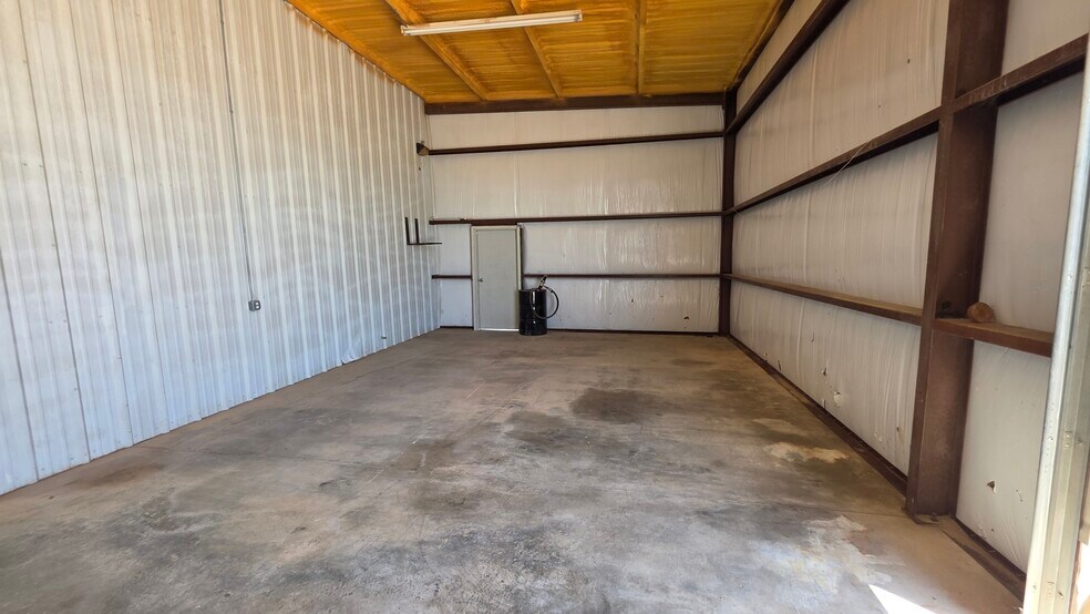 More Photos Of 5904 N County Road 1150, Midland Industrial For Lease