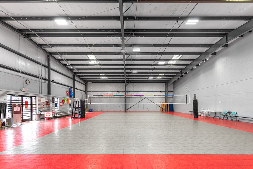 More Photos Of 2233 W Hanford Rd, Burlington Freestanding For Sale