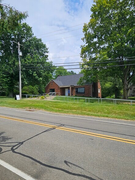 More Photos Of 1272 Dutilh Rd, Cranberry Township Office Residential For Sale