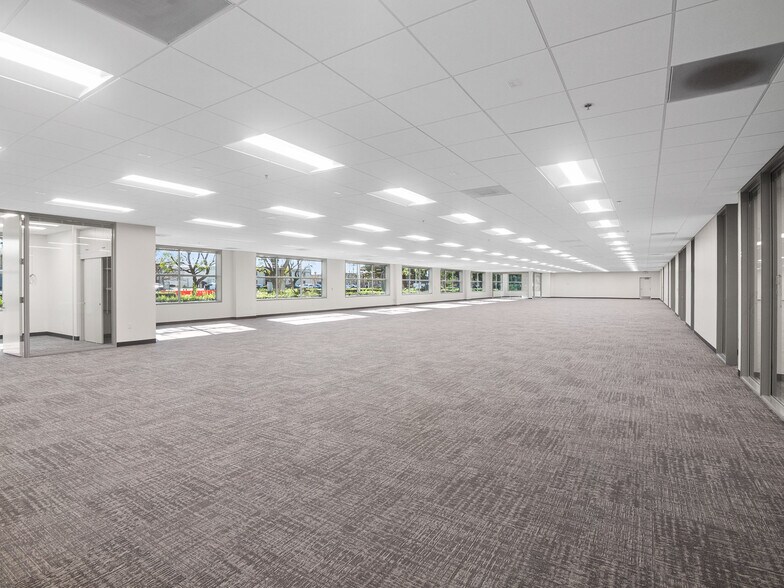 More Photos Of 5001 E La Palma Ave, Anaheim Manufacturing For Lease