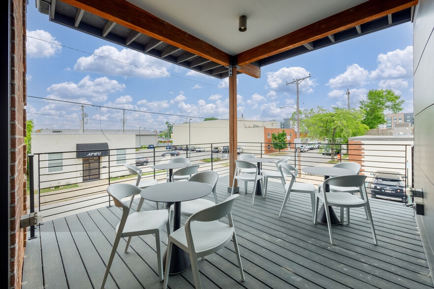More Photos Of 3117 W Clay St, Richmond Loft Creative Space For Sale
