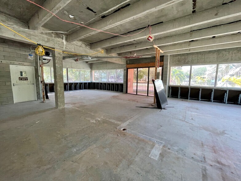 More Photos Of 500 SE Osceola St, Stuart Medical For Sale