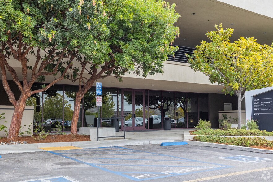 More Photos Of 895 Aerovista Pl, San Luis Obispo Office For Lease
