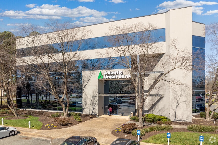 More Photos Of 603 Pilot House Dr, Newport News Office For Lease