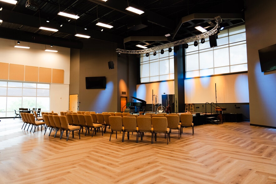 More Photos Of 1702 Chapel Hills Dr, Colorado Springs Religious Facility For Sale