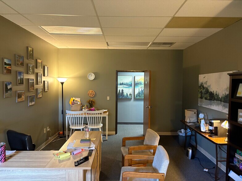 More Photos Of 505 S 12th Ave, Virginia Medical For Sale