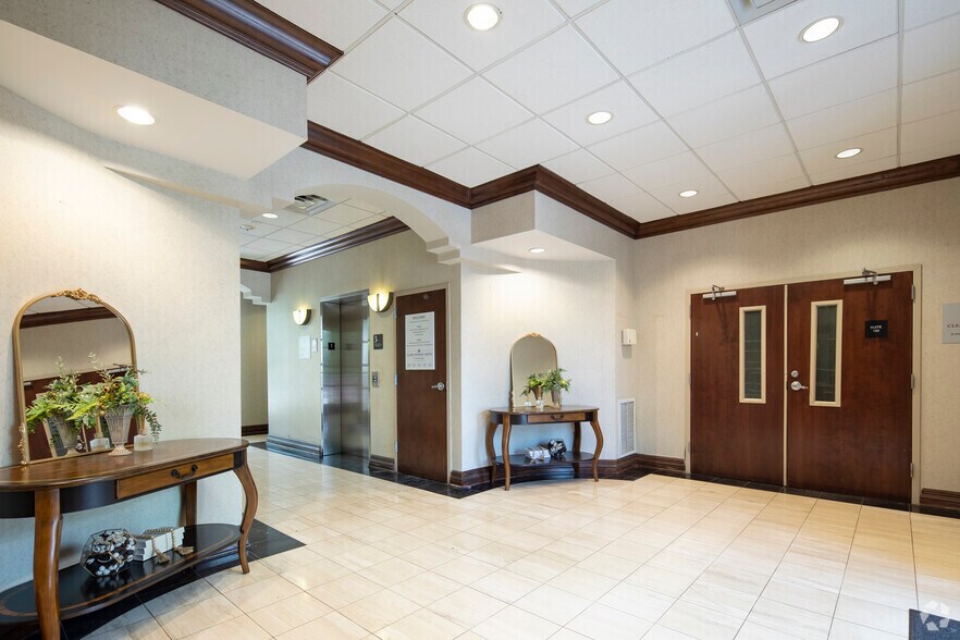 More Photos Of 1500 19th St S, Birmingham Medical For Sale