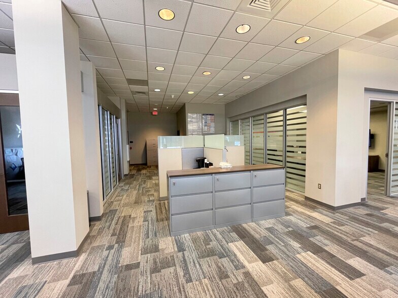 More Photos Of 131 Falls St, Greenville Loft Creative Space For Lease