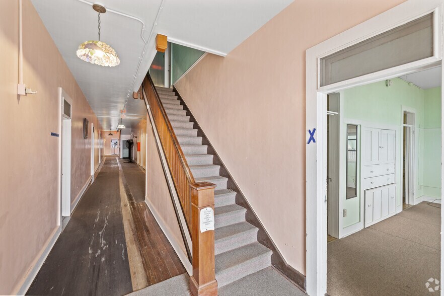 More Photos Of 15 SE Seminole St, Stuart Multifamily For Sale