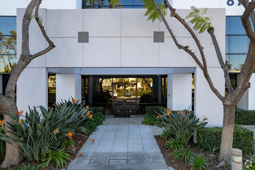 More Photos Of 8700-8750 Rex Rd, Pico Rivera Warehouse For Lease