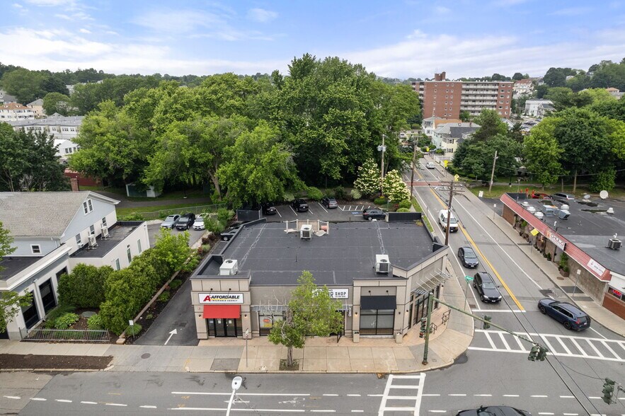 More Photos Of 347-351 Main St, Watertown Freestanding For Lease