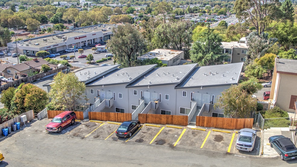 More Photos Of 102-116 Avian Dr, Vallejo Apartments For Sale