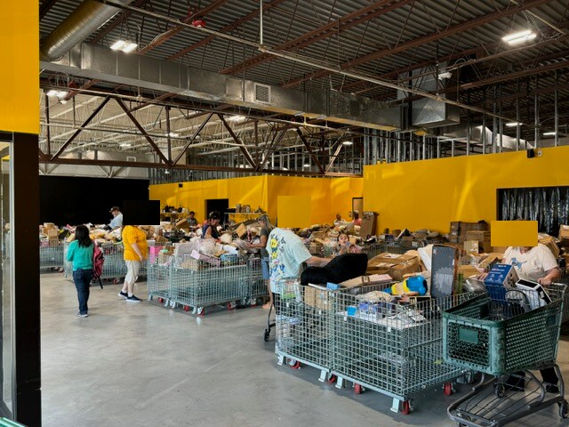 More Photos Of 880-910 Broadway, Saugus, MA 01906, USA Broadway, Saugus Storefront For Lease