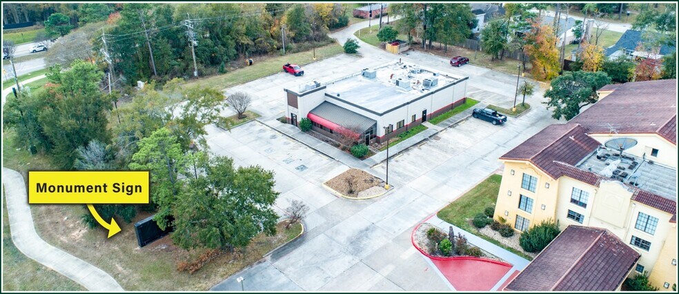 More Photos Of 28669 N Freeway, Spring Land For Lease