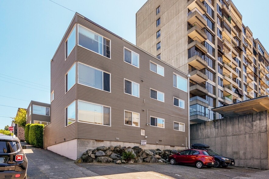 More Photos Of 525 E Roy St, Seattle Apartments For Sale