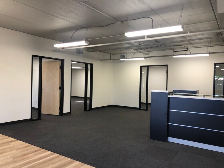 More Photos Of 1501 E Osborn Rd, Phoenix Office For Lease