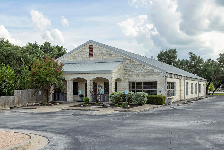 More Photos Of 3721 Williams Dr, Georgetown Medical For Lease