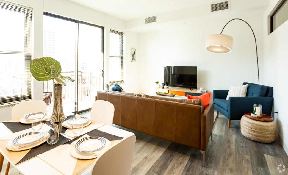 More Photos Of 728 Market St, Chattanooga Apartments For Sale