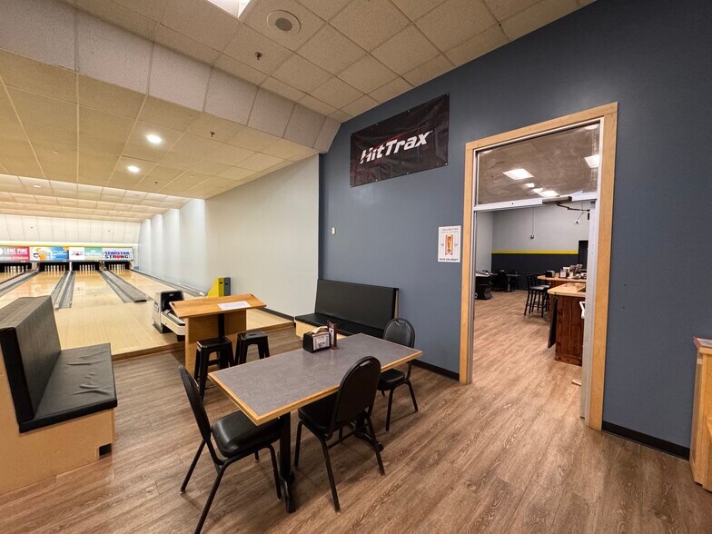 More Photos Of 18-24 Mollison Way, Lewiston Specialty For Sale