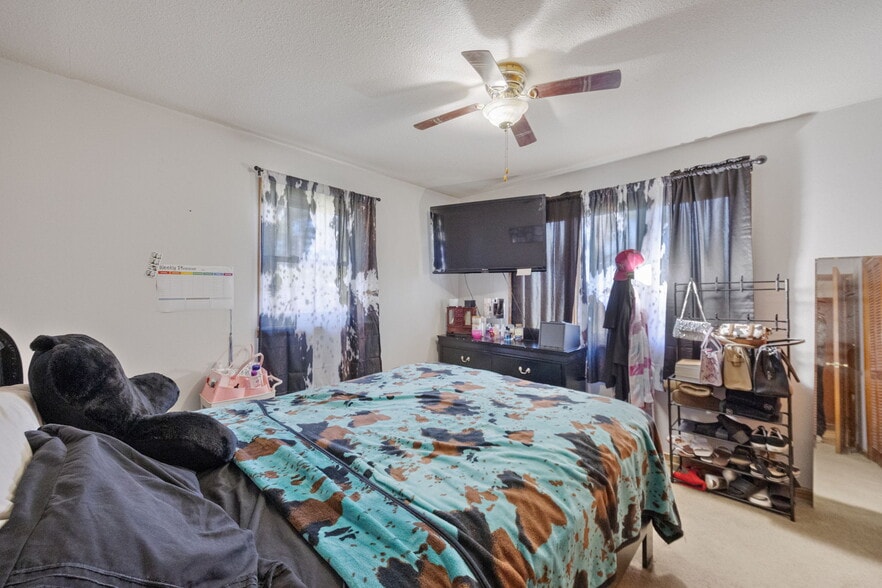 More Photos Of 10040 Pieper Rd, Potosi Manufactured Housing Mobile Home Park For Sale