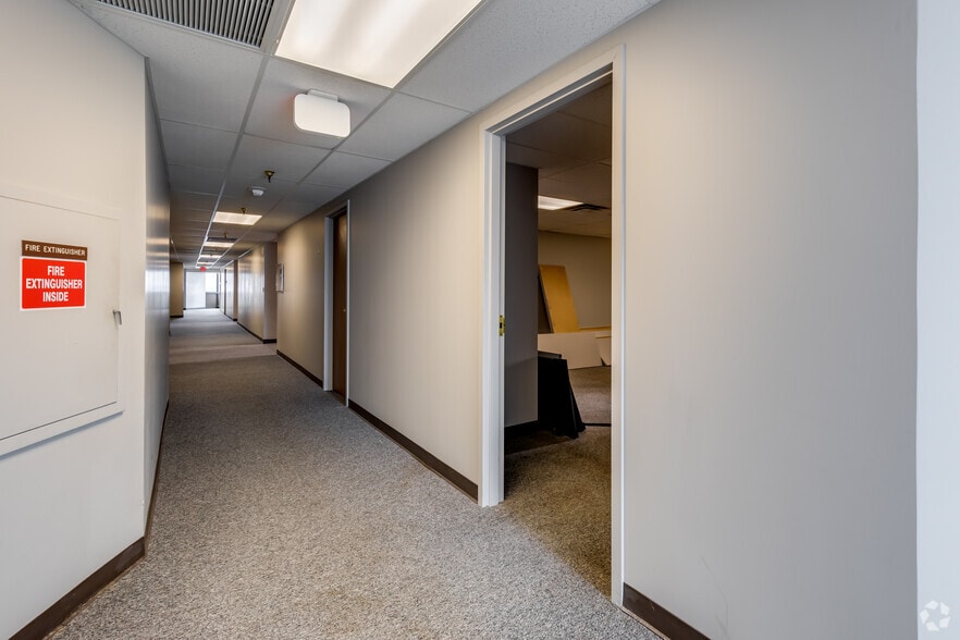 Photo of 23rd Floor Ste 60-2350