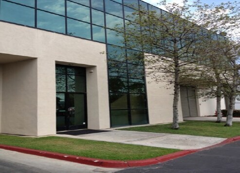 More Photos Of 3210 S Standard Ave, Santa Ana Warehouse For Sale