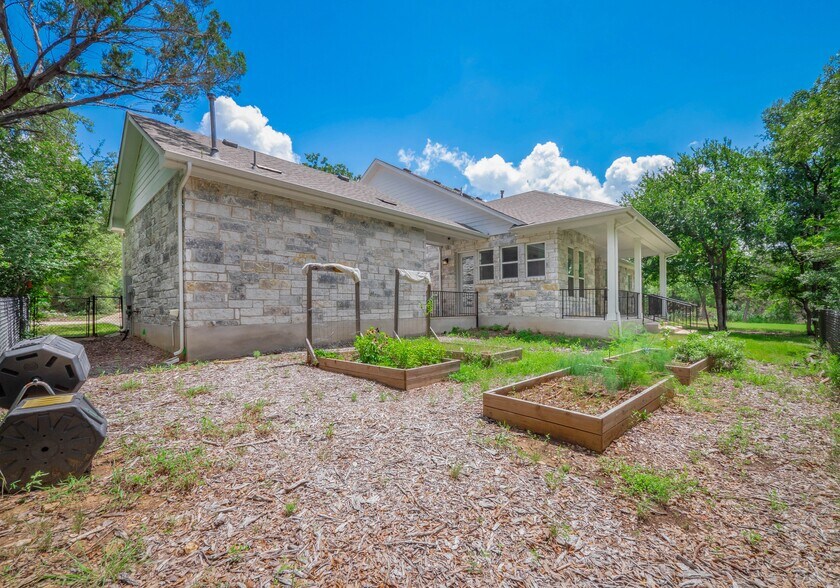 More Photos Of 13511 Carpenter Ln, Manchaca Land For Sale