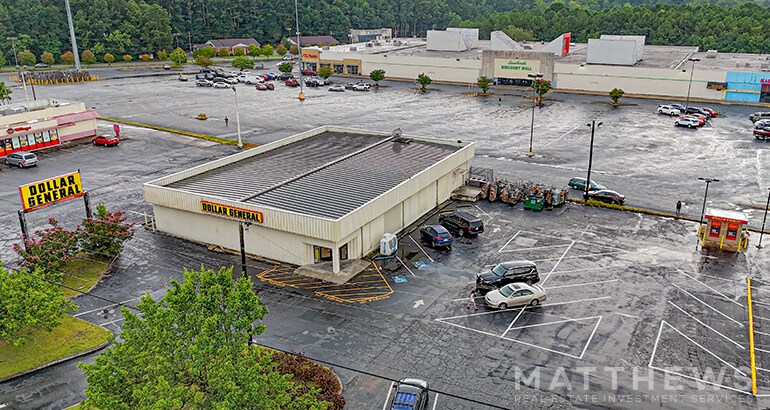 Primary Photo Of 6489 Tara Blvd, Jonesboro Freestanding For Sale