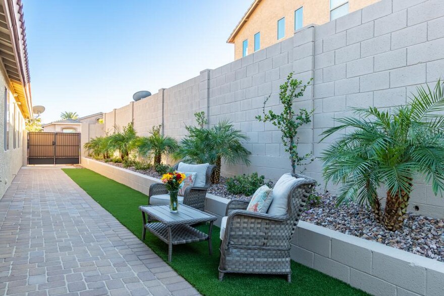 More Photos Of 6519 W Gold Mountain Pass, Phoenix Assisted Living For Sale