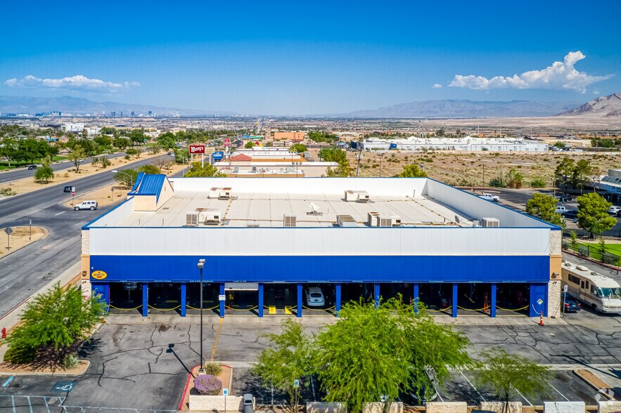 More Photos Of 498 S Boulder Hwy, Henderson Unknown For Lease