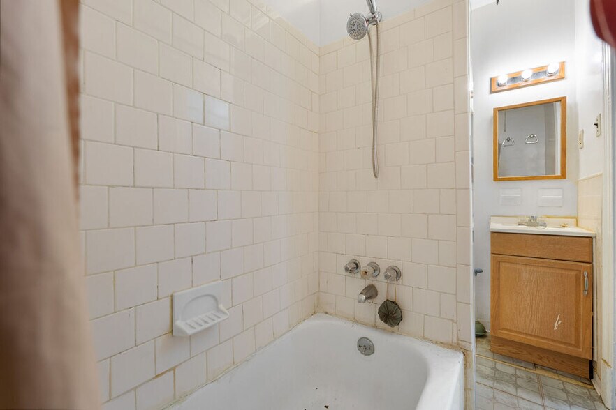 More Photos Of 2206-2208 Naylor Rd SE, Washington Storefront Retail Residential For Sale