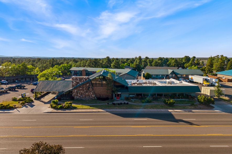 More Photos Of 480 W Deuce of Clubs, Show Low Hotel For Sale