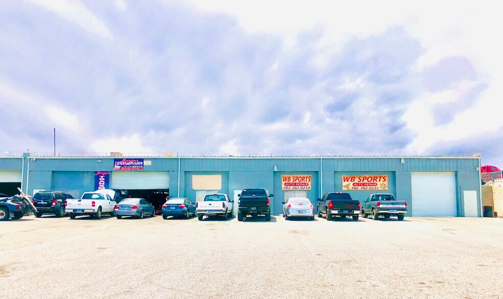 More Photos Of 2061 Losee Rd, North Las Vegas Auto Repair For Sale