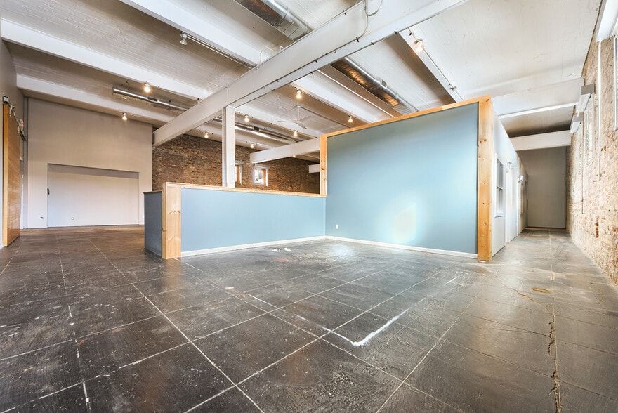 More Photos Of 5515 Penn Ave, Pittsburgh Storefront Retail Office For Lease