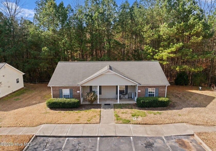 More Photos Of 202 Laurel Ave, Wadesboro Apartments For Sale
