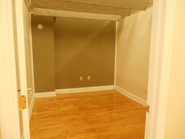 More Photos Of 328 Neville St, Beckley Office For Lease