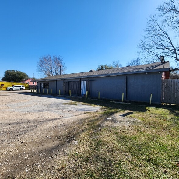 More Photos Of 6416 Wallisville Rd, Houston Restaurant For Lease