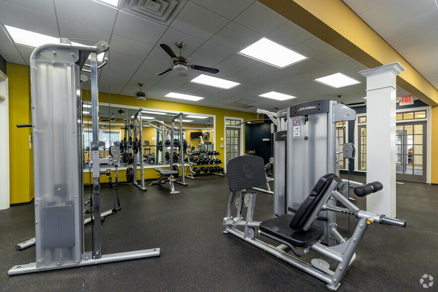 More Photos Of 1831 Quantum Ln, Winston-Salem Apartments For Sale