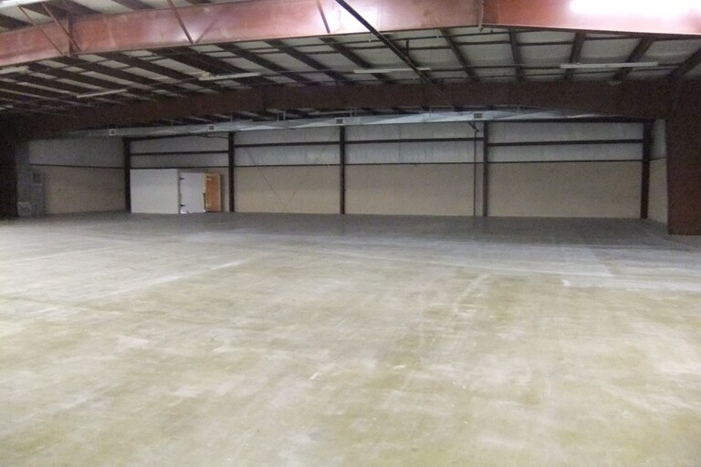 More Photos Of 2888 Nationwide Pky, Brunswick Light Manufacturing For Lease
